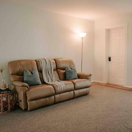 Entire Home, Heated Pool, Just 10 Min To Beach! Vero Beach Exterior photo